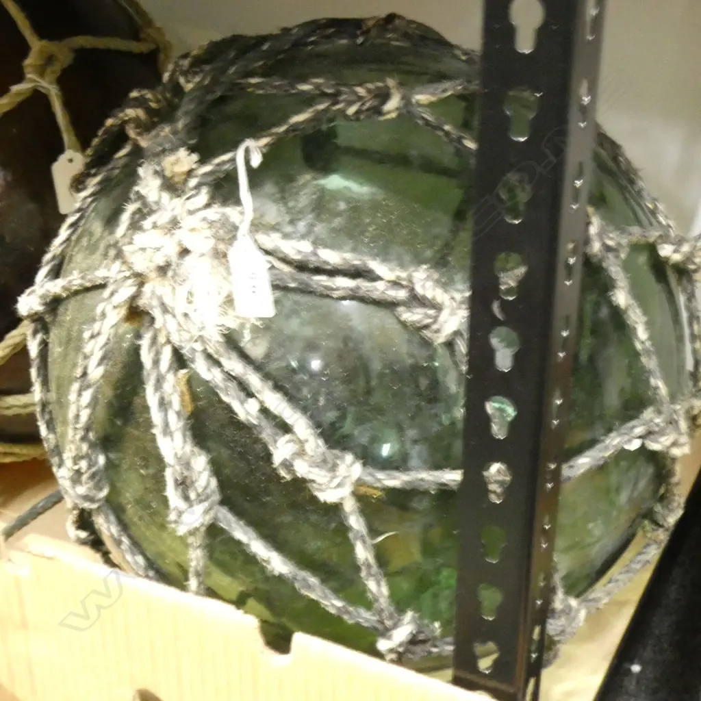OLD GREEN GLASS FISHING FLOAT w. NETTING Dia.380mm Image 1++