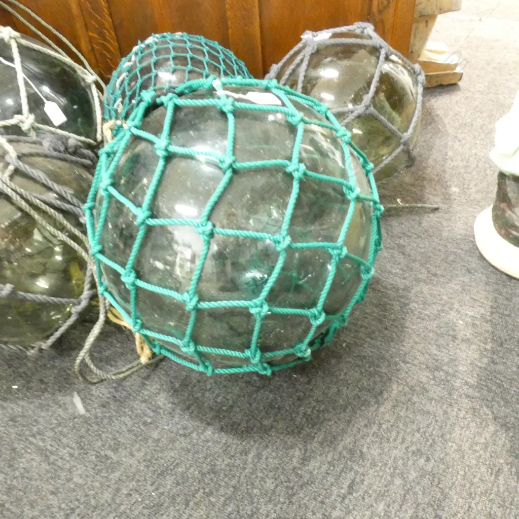 OLD GREEN GLASS FISHING FLOAT w. NETTING Dia.360mm Image 1++