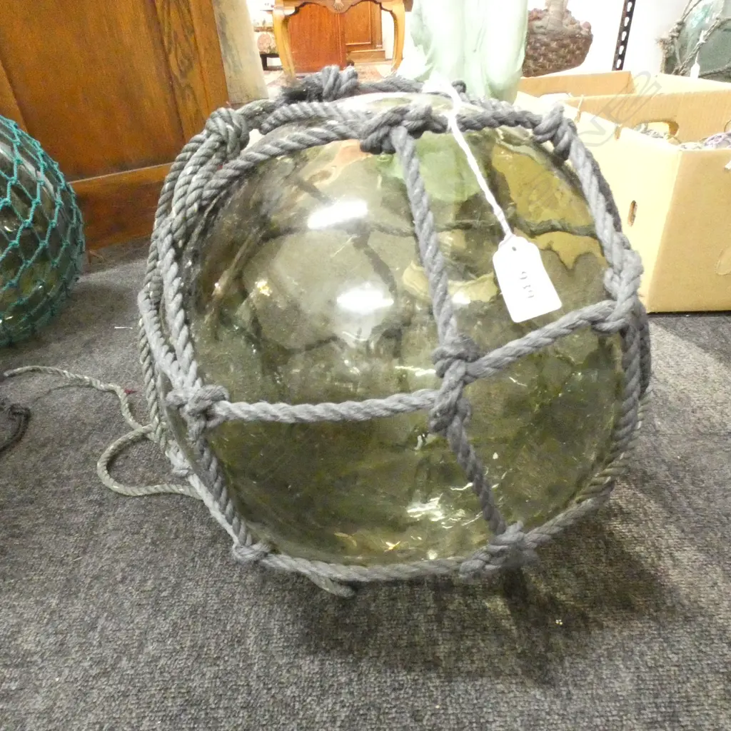 OLD GREEN GLASS FISHING FLOAT w. NETTING Dia.320mm Image 1++