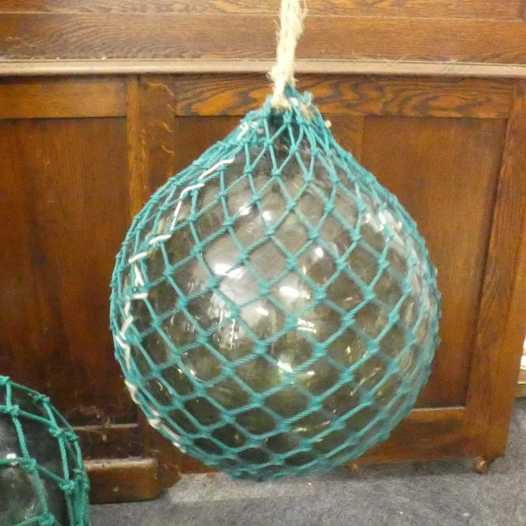 OLD GREEN GLASS FISHING FLOAT w. NETTING Dia.320mm Image 1++