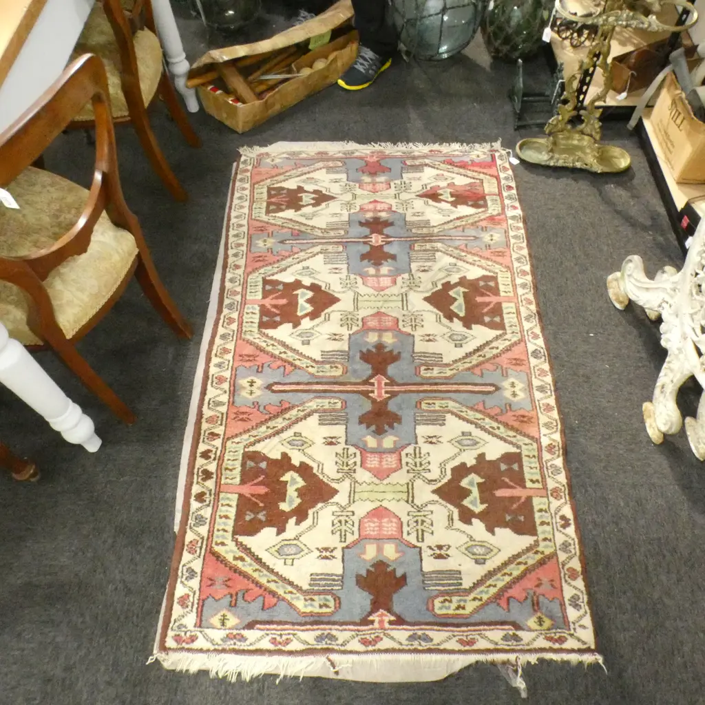 TURKISH HAND KNOTTED RUG 1700 x 970mm Image 1++