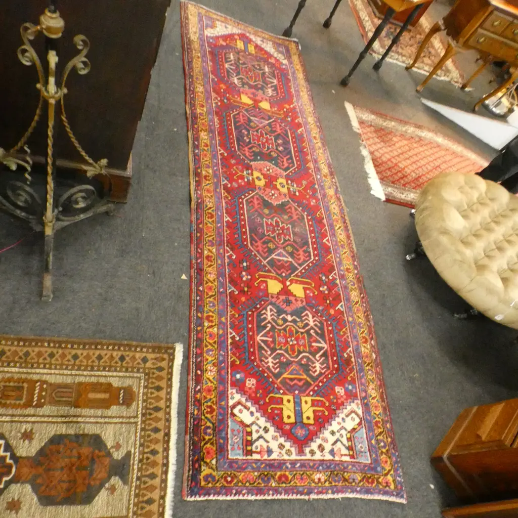 CAUCASIAN HAND KNOTTED RUNNER w 4 MEDALLIONS 3100 x 920mm Image 1++