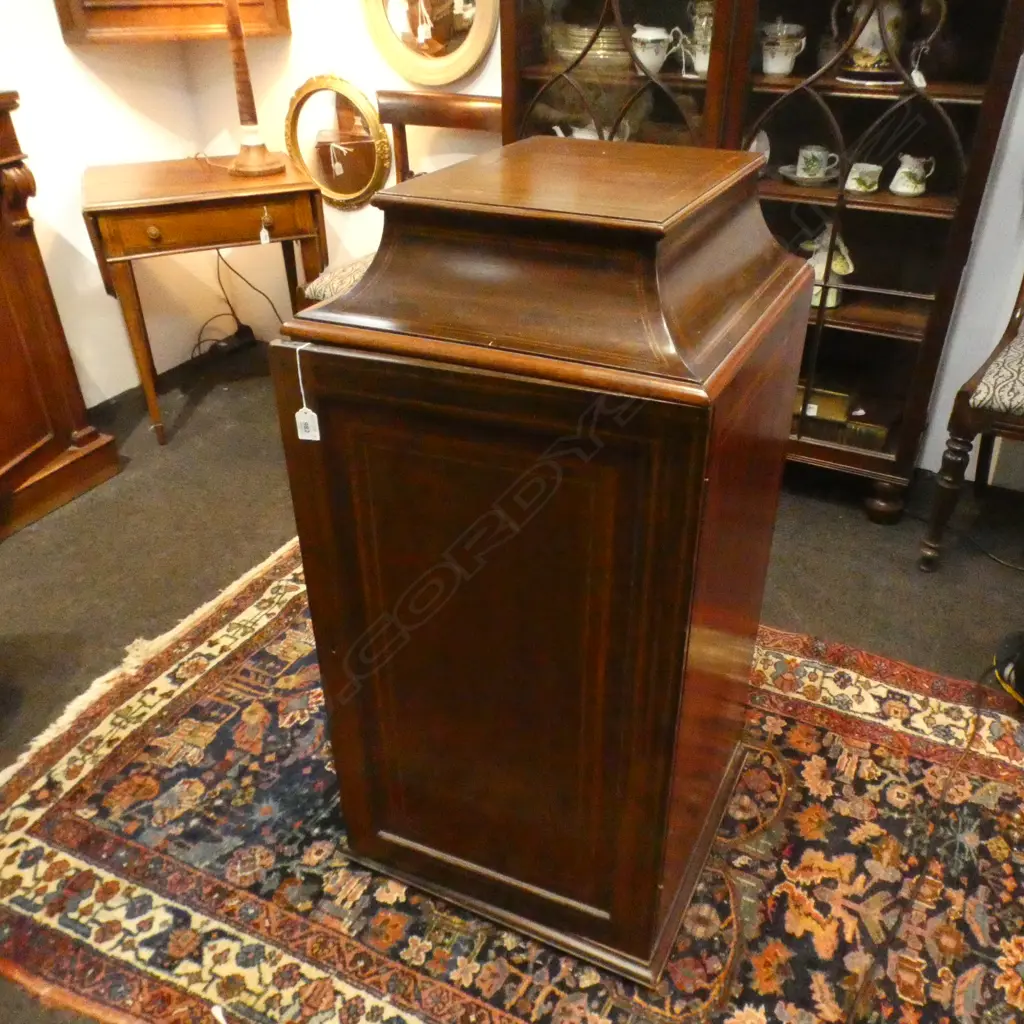 GEORGIAN SMALL PROPORTION CHEST OF DRAWERS 460 x 455 x 945mm Image 1++