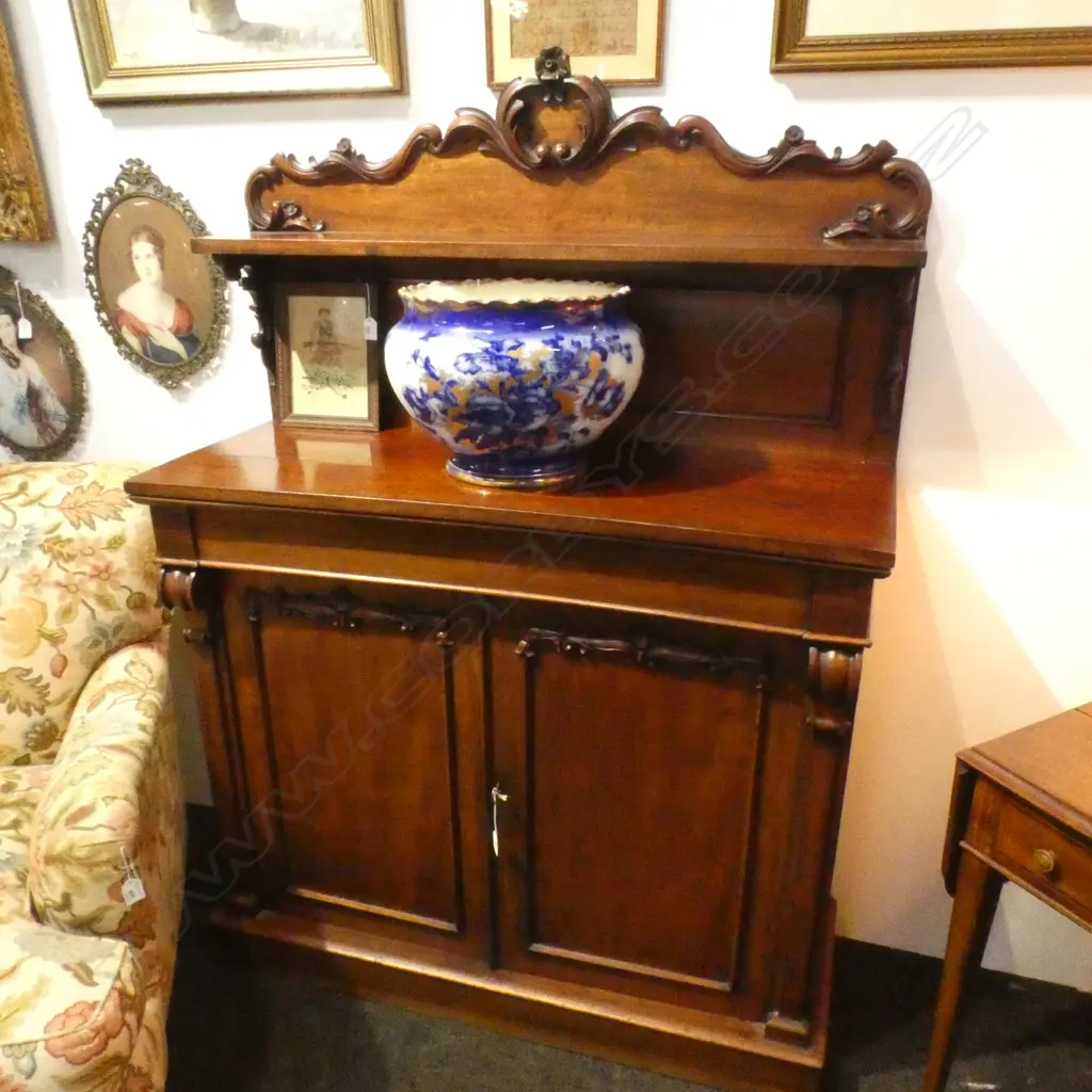VICTORIAN MAHOGANY CHIFFONIER... Image 1++
