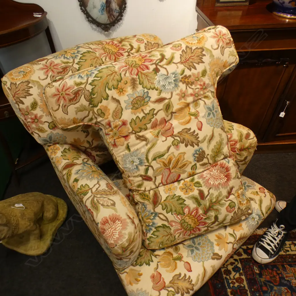 ARMCHAIR UPHOLSTERED IN CREWEL WORK PRINT FABRIC Image 1++