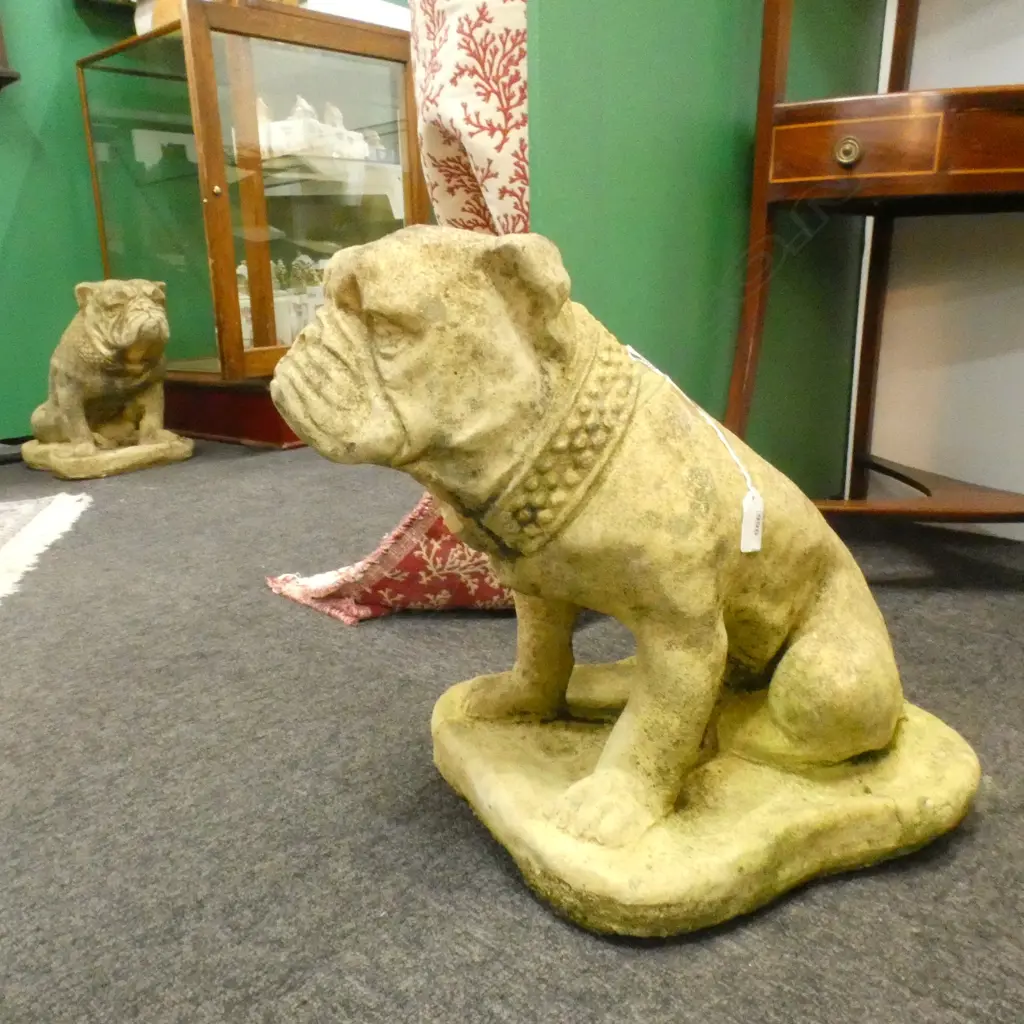 PR CHURCHSTONE GARDEN BULL DOGS Image 1++