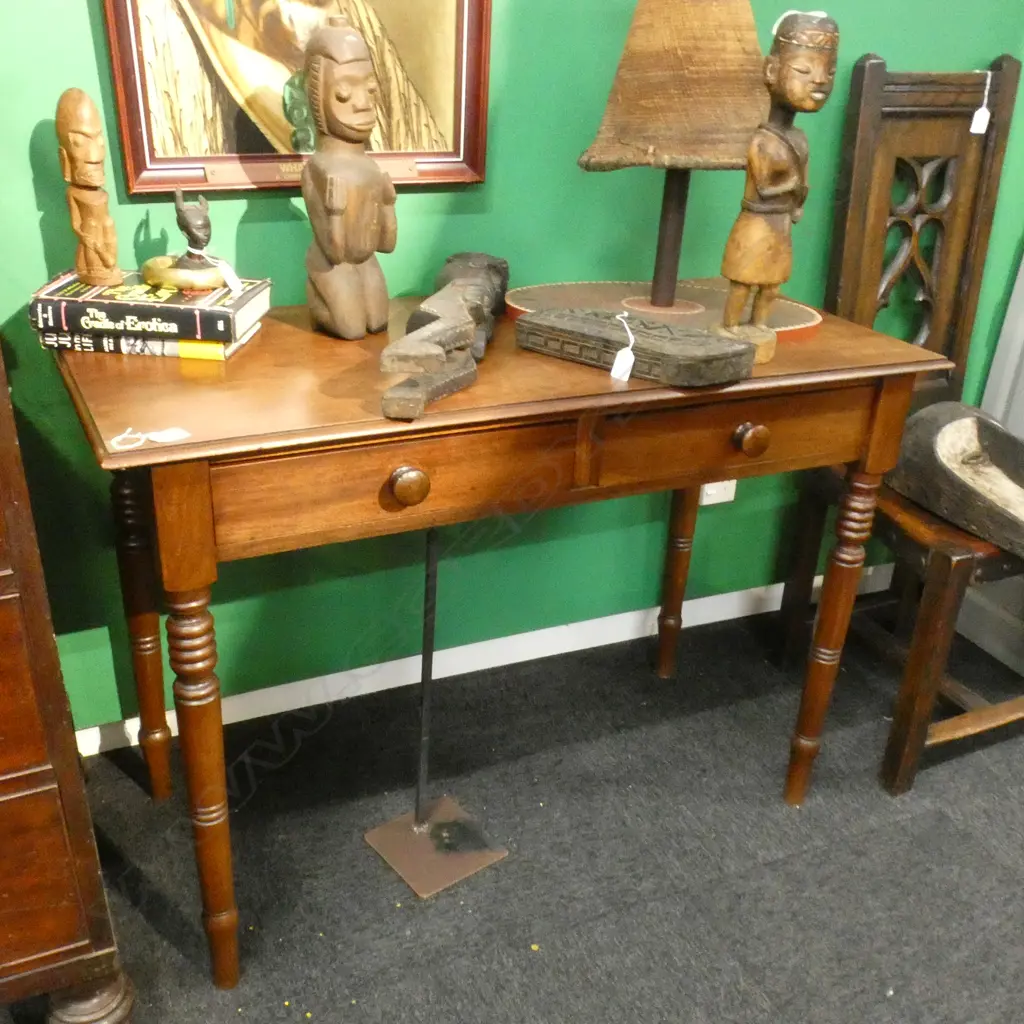 ANTIQUE HALL TABLE... Image 1++