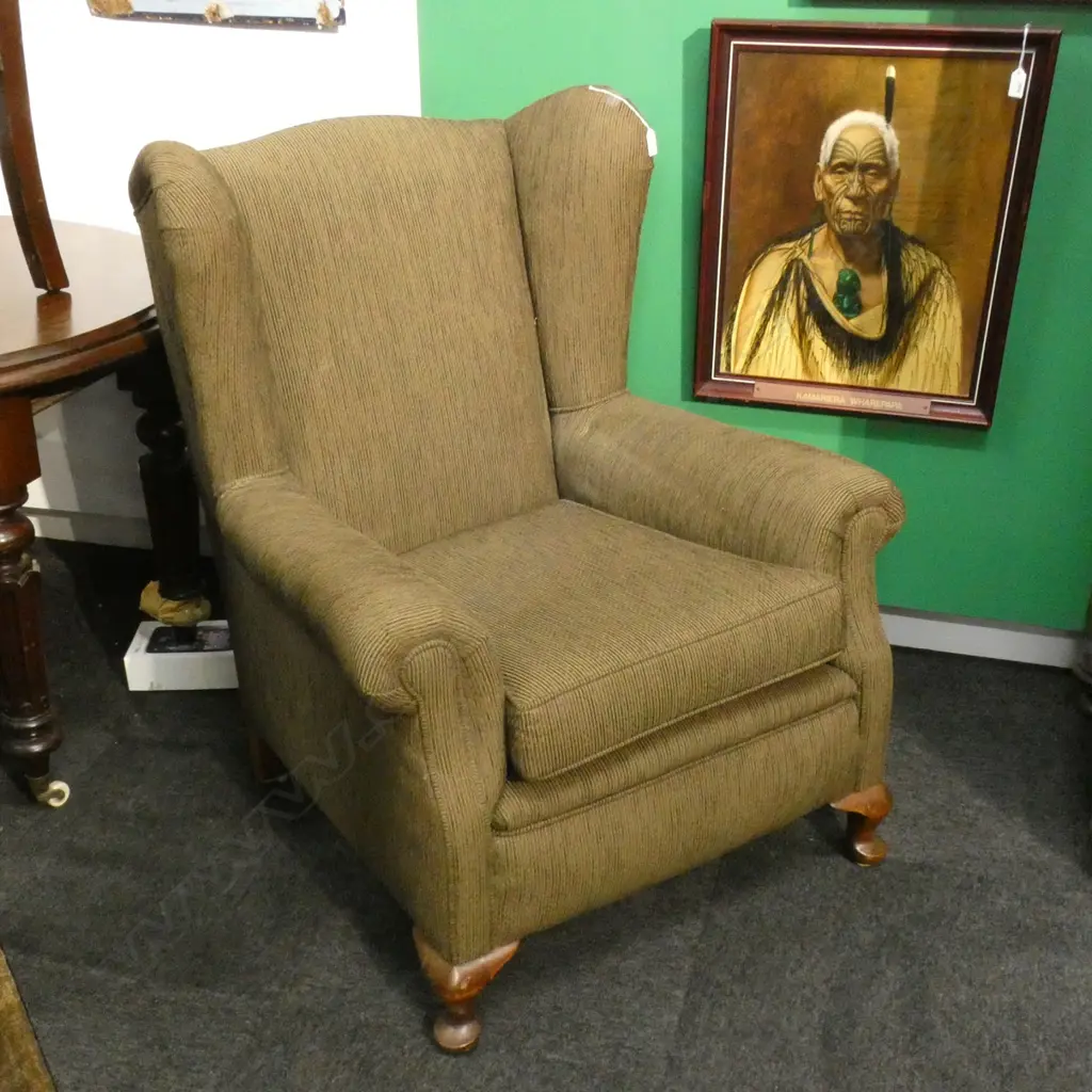 UPHOLSTERED WING BACK CHAIR Image 1++