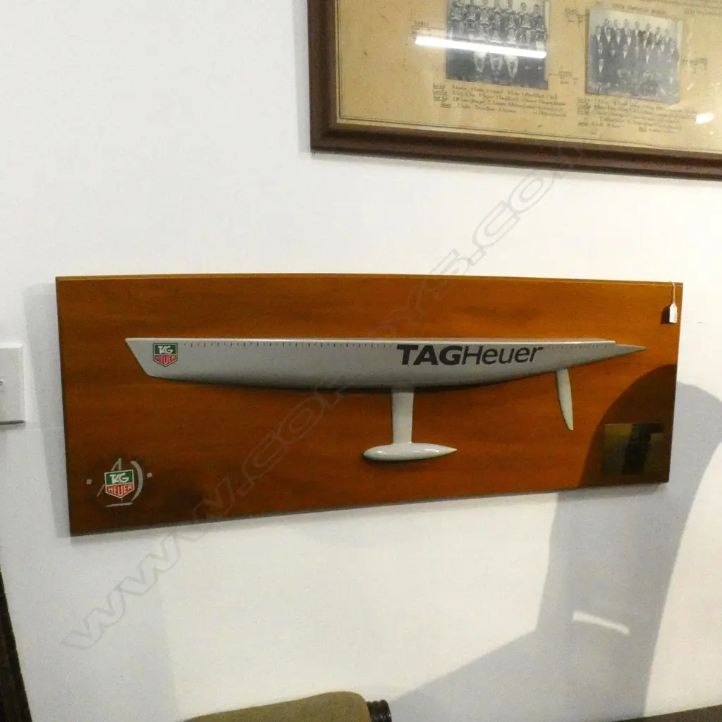 TAG HEUER HALF HULL MODEL 1130x400mm Image 1++
