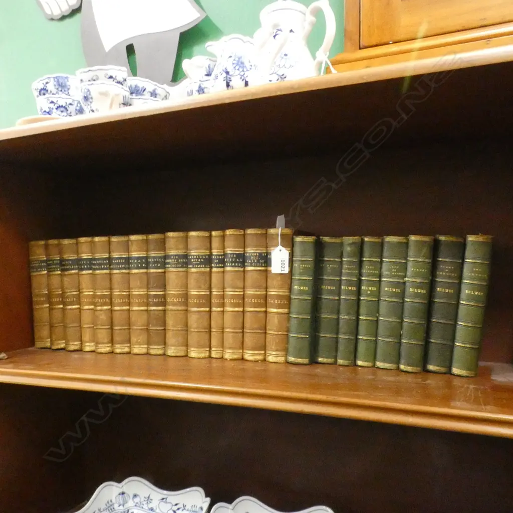 BOX LOT ANTIQUE DICKENS NOVELS ETC EX HIGHWIC HOUSE Image 1++