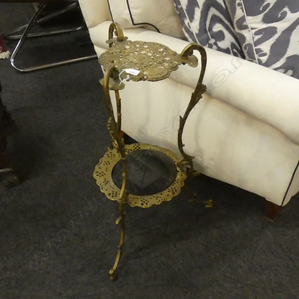  GILT REGENCY STYLE CAST DOUBLE TRAY PLANT STAND Image 1++