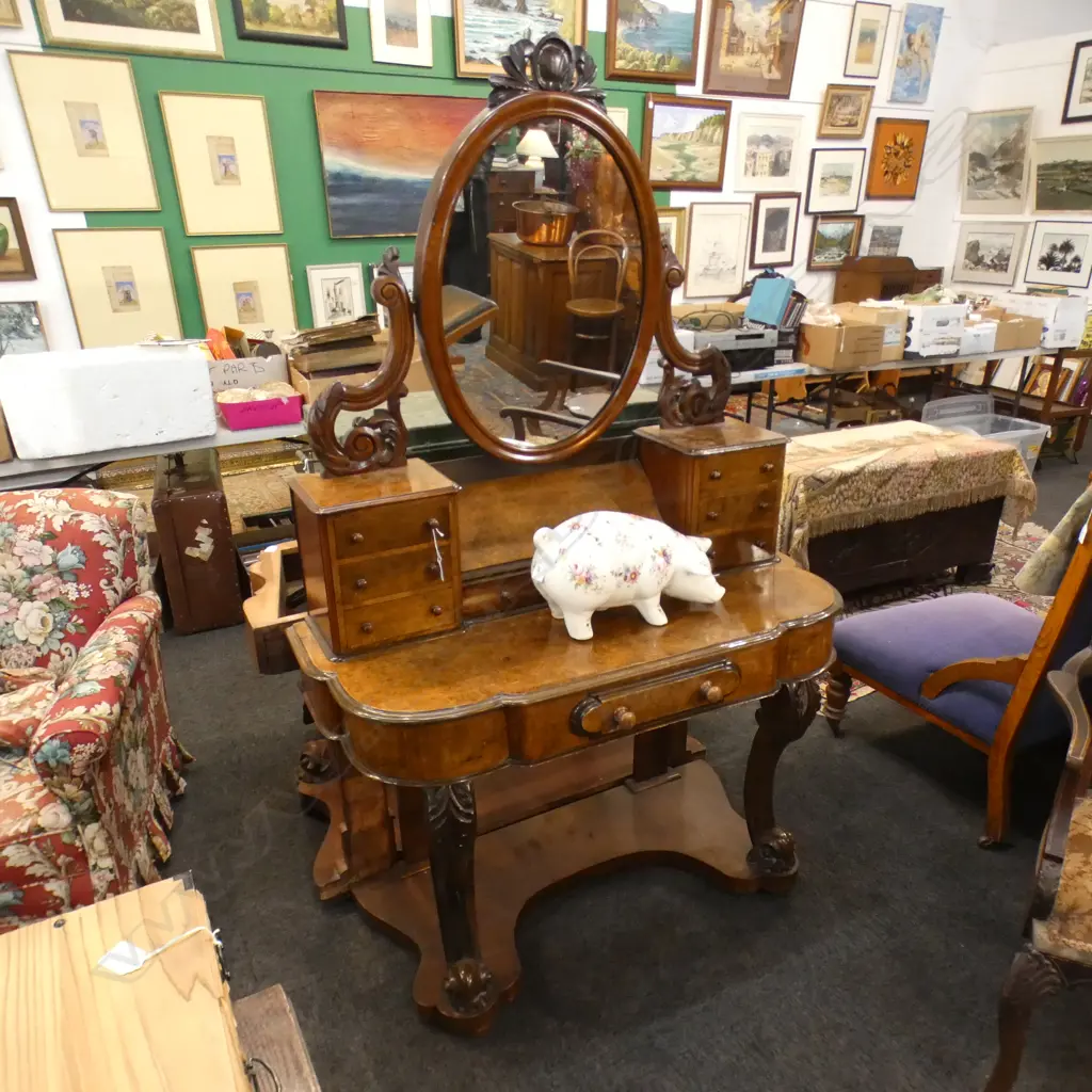 VICTORIAN WALNUT DRESSING TABLE W.1070mm Image 1++