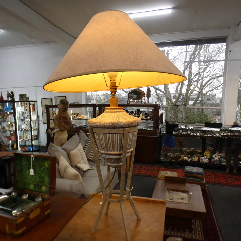 MODERN LAMP; CERAMIC ON METAL FRAME H.900mm Image 1++