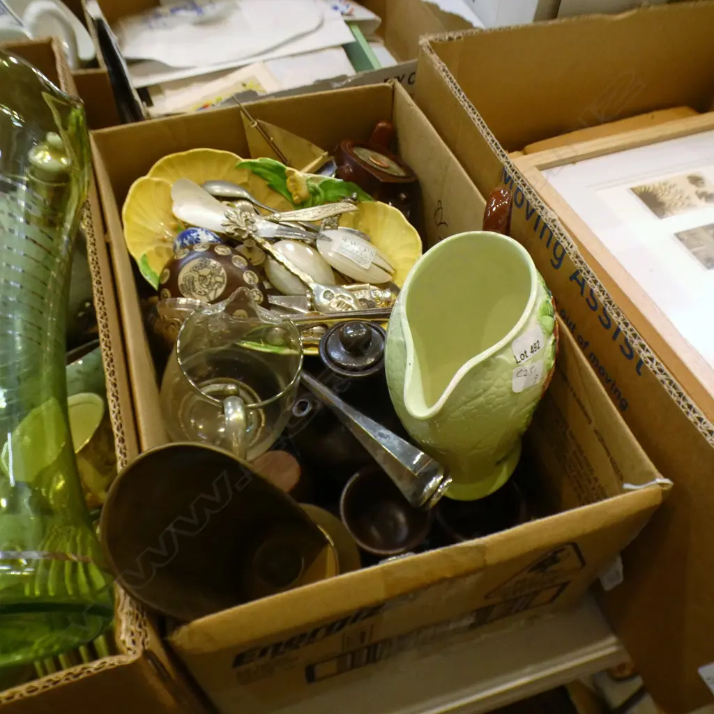 BOX LOT CUTLERY, CARLTON WARE ETC Image 1++