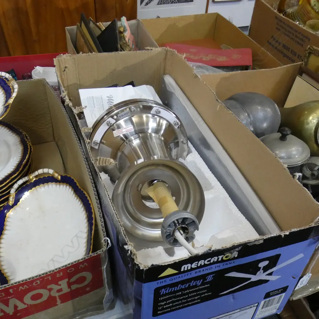 BOX LOT MERCATOR 'KIMBERLEY II' CEILING FAN  Image 1++