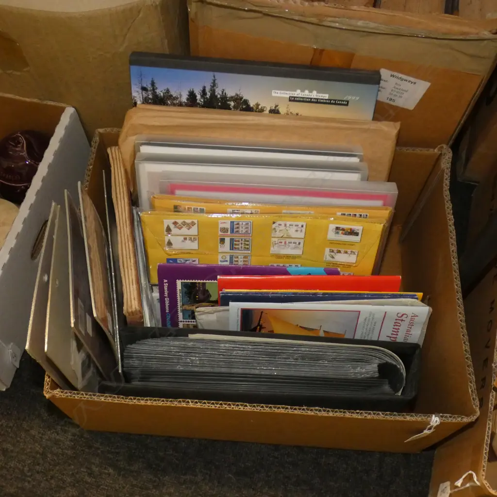 STAMP COLLECTION FDC'S, PACKS COLLECTIONS ETC. MAINLY MODERN Image 1++