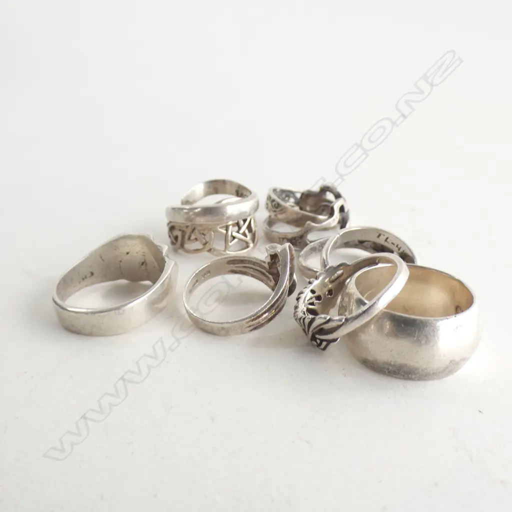 10 STG RINGS 34 GRAMS  Image 1++