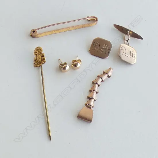 9CT SCRAP GOLD 6.6 GRAMS INCL. PR EARRINGS, BAR BROOCH ETC