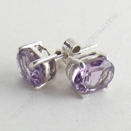 PR STG & PURPLE AMETHYST STUD EARRINGS