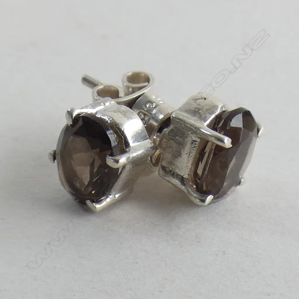 PR STG & SMOKEY TOPAZ STUD EARRINGS Image 1++