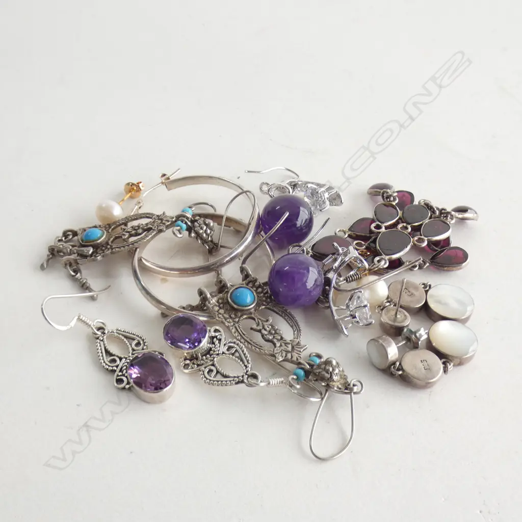 8 PRS ASST. EARRINGS; STG, AMETHYST, MOP, PEARL ETC Image 1++