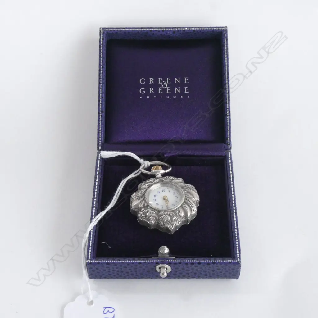 LADIES SILVER POCKET WATCH - not working Image 1++