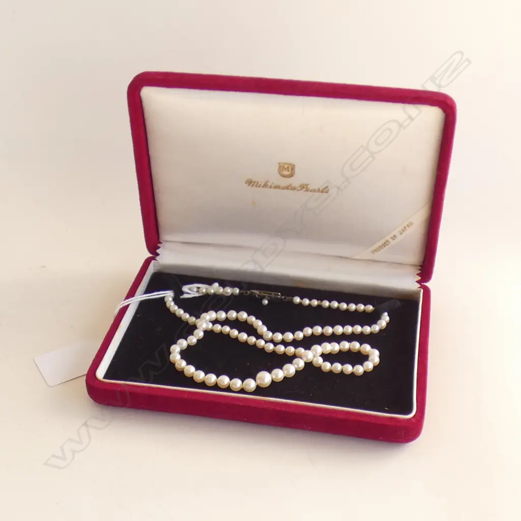 MIKIMOTO CULTURED PEARL NECKLACE 94 GRADUATED PEARLS M CLASP & BOX Image 1++
