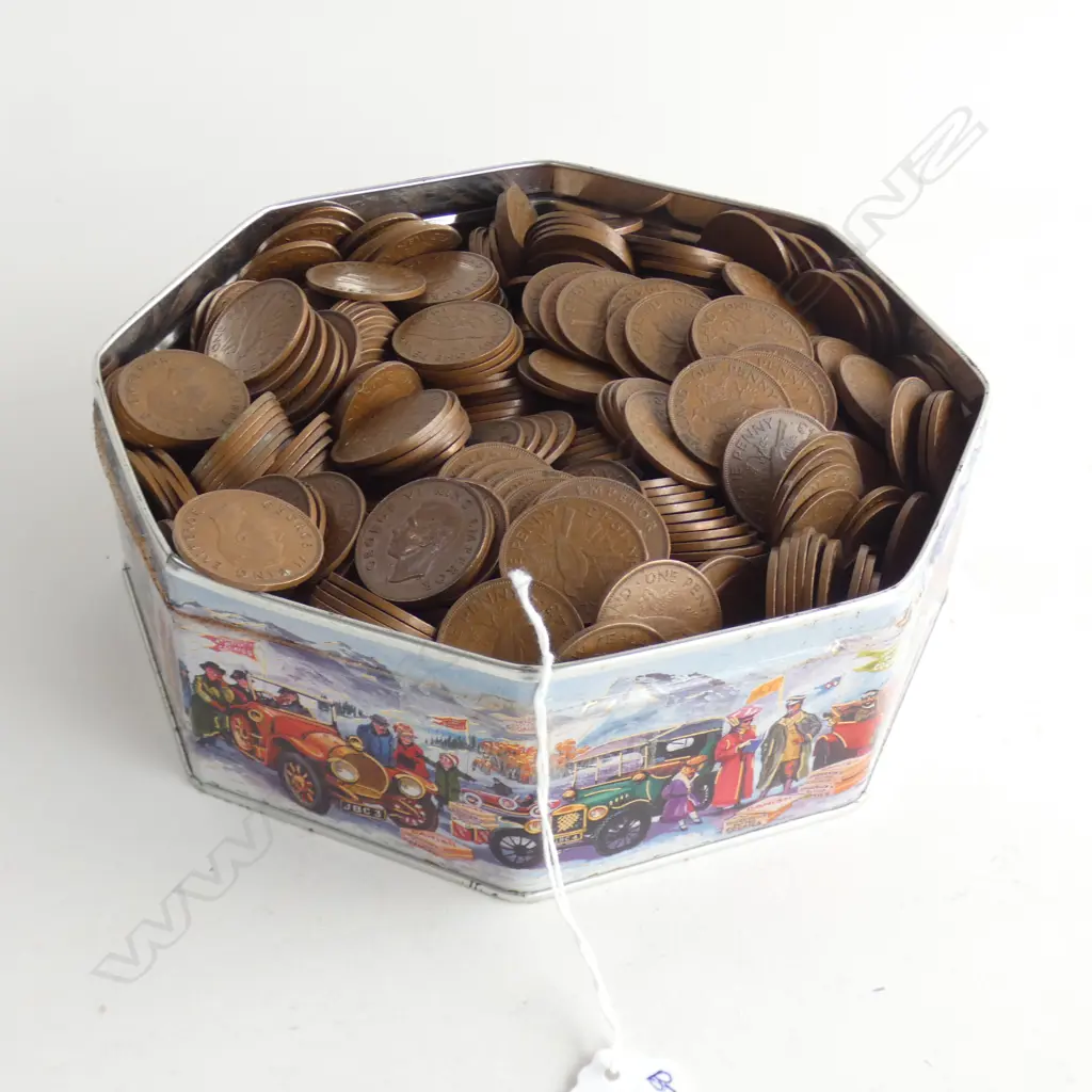 7.3 KG NZ COPPER PENNIES; 1943 - 1944 Image 1++
