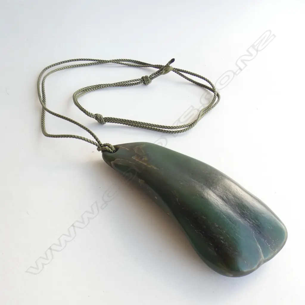 POUNAMU NEPHRITE PENDANT FROM A NATURAL STONE. H.110mm Image 1++