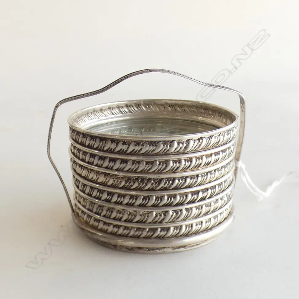 SILVER FRAMED GLASS BASED GLASS COASTERS IN MATCHING FRAME Image 1++
