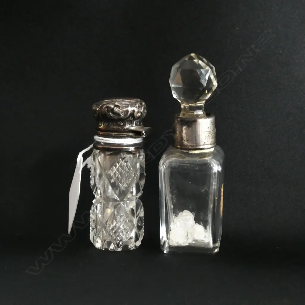 2 EARLY 20thC SILVER TOPPED SCENT BOTTLES  Image 1++