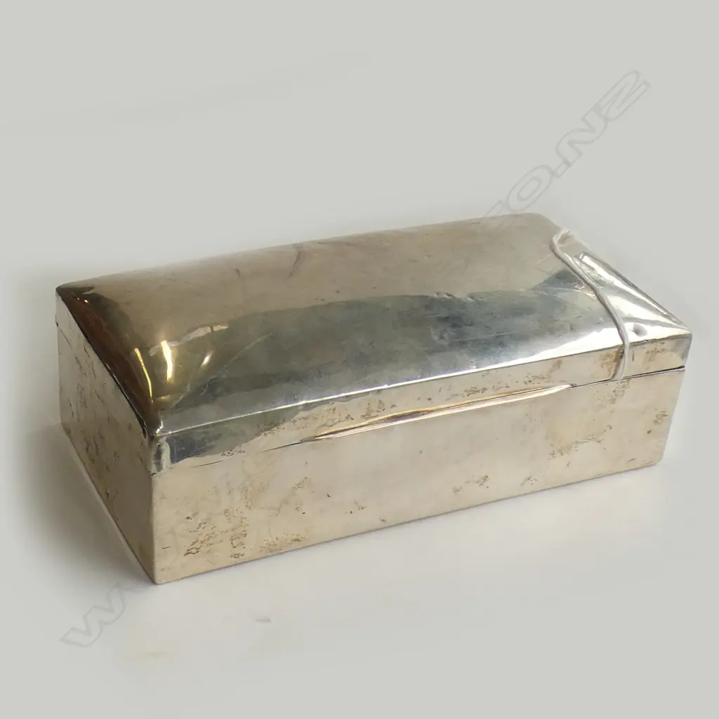 LGE SILVER CIGARETTE BOX CEDAR LINED 180x95mm 260gms Image 1++