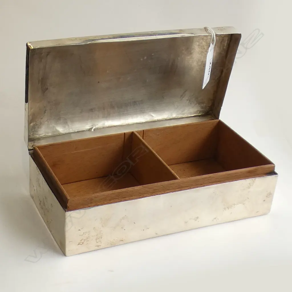 LGE SILVER CIGARETTE BOX CEDAR LINED 180x95mm 260gms Image 1++