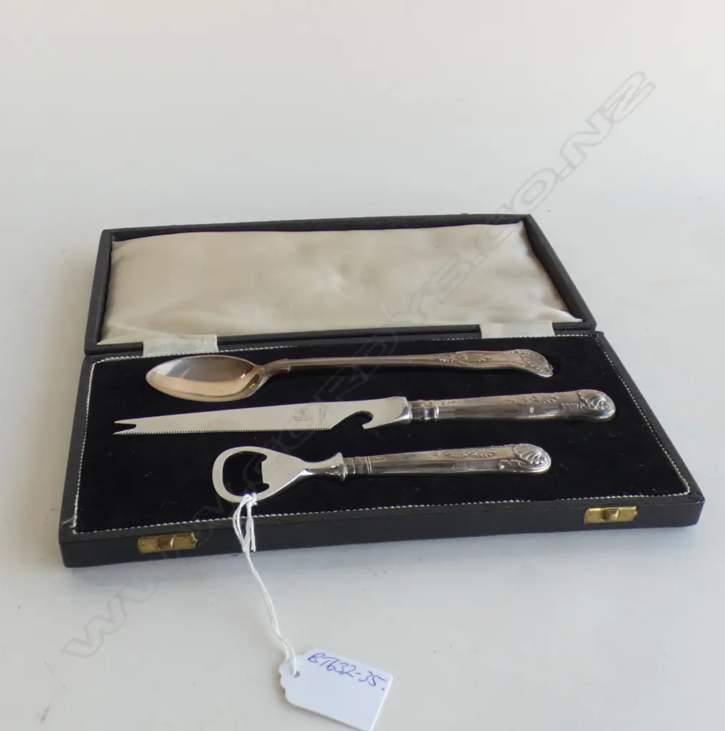 BOXED 3 PCE SILVER SPOON KNIFE OPENER SET SHEFFIELD 1960 Image 1++