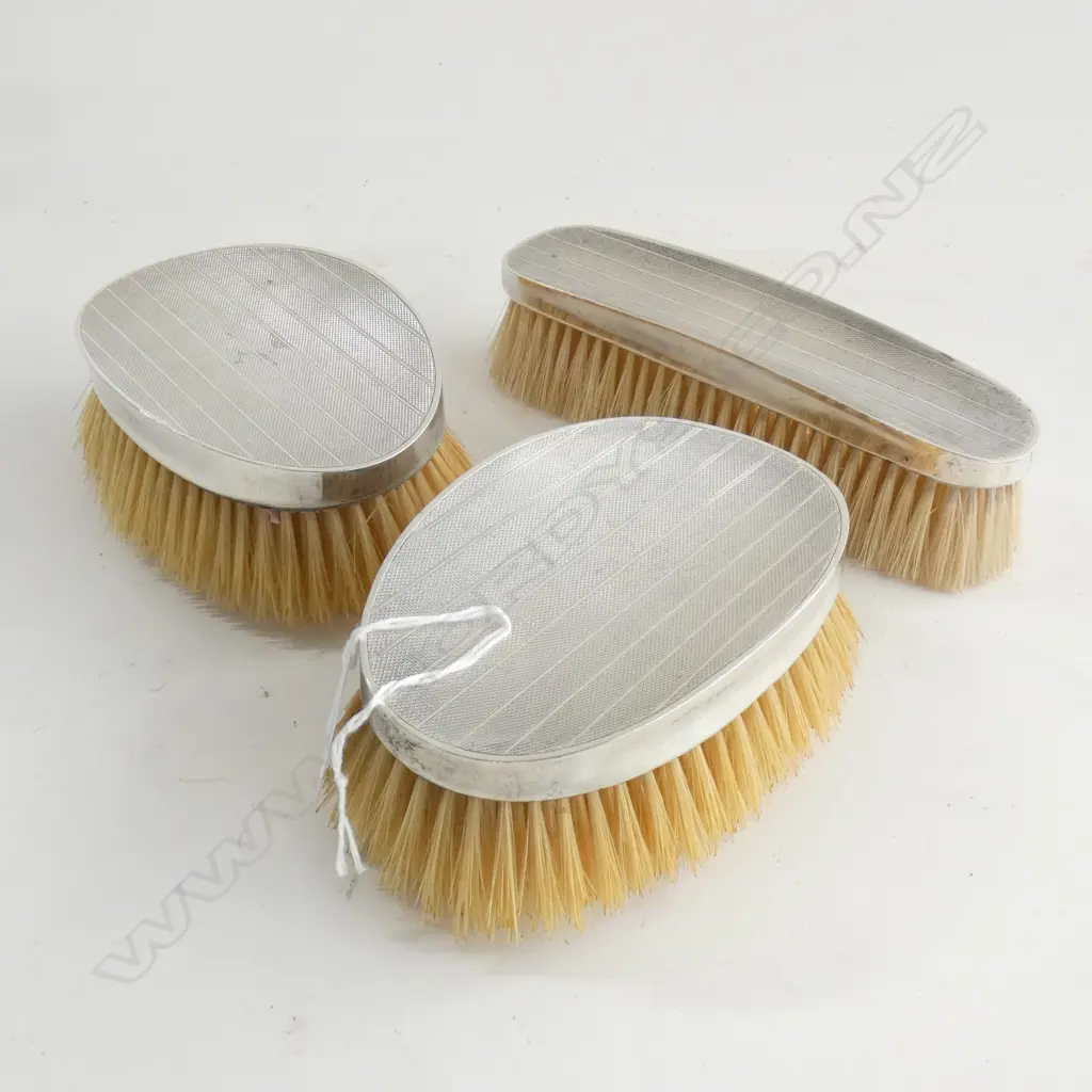 SET 3 SILVER BACKED ART DECO BRUSHES MACHINE ENGRAVED Image 1++