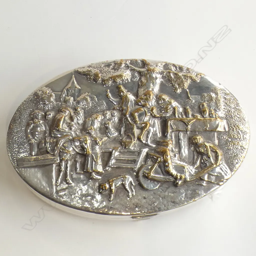 EARLY 20thC 'DENMARK' S/PLATE FANCY BOX OUTDOOR FIGURES L.155mm RED VELVET LINED Image 1++