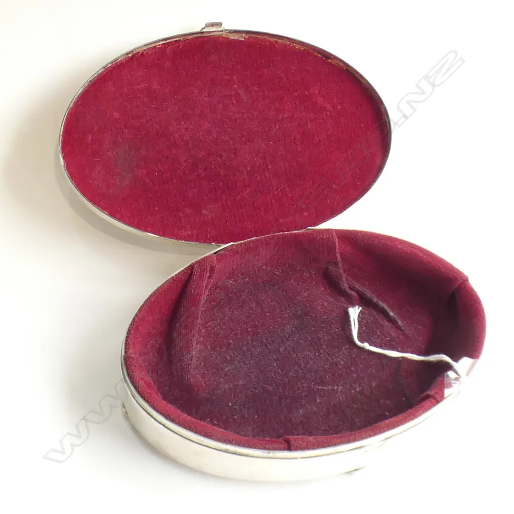 EARLY 20thC 'DENMARK' S/PLATE FANCY BOX OUTDOOR FIGURES L.155mm RED VELVET LINED Image 1++
