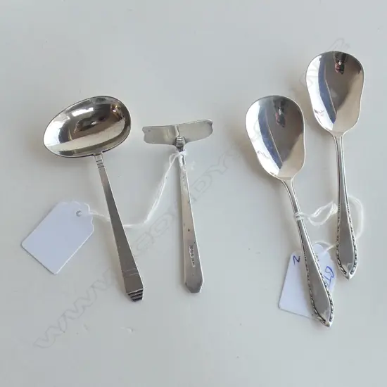2 CASED SILVER SETS. DBLE SPOON + SPOON & PUSHER