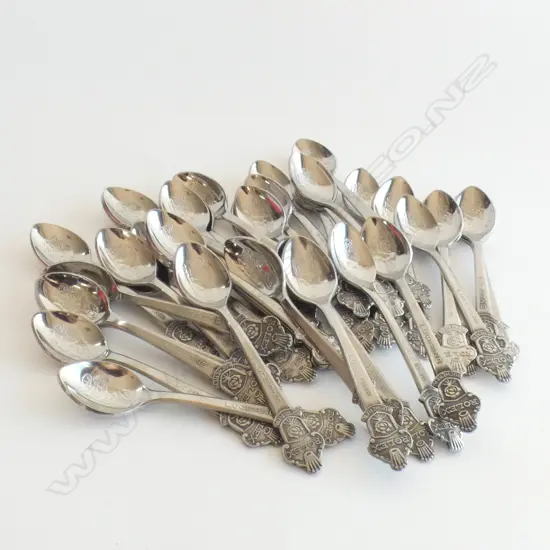 (J) POUCH OF 40 ROLEX TEASPOONS 