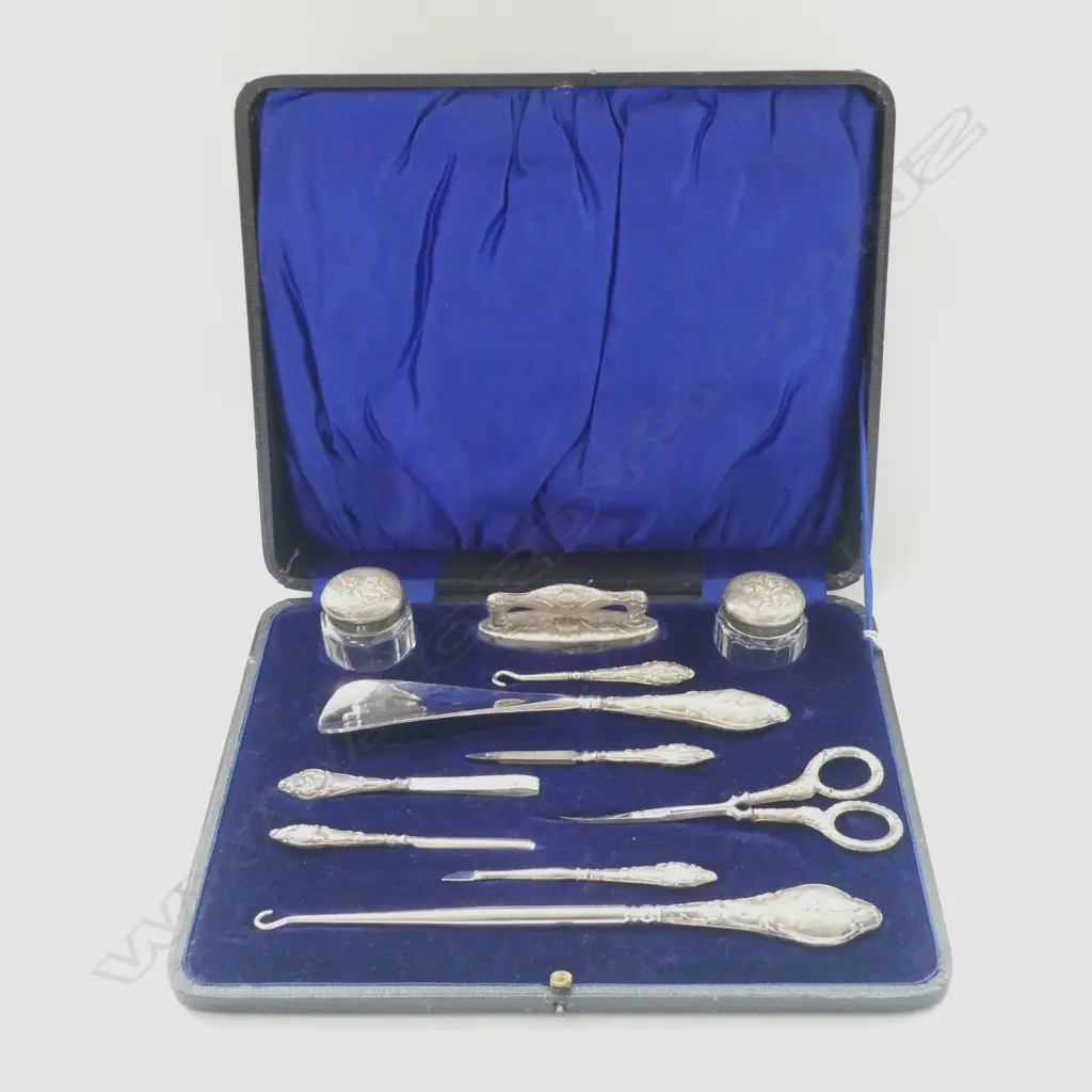 BOXED MANICURE SET STERLING SILVER PUTTEE MOUNTS FOR CHESTER 1907 Image 1++
