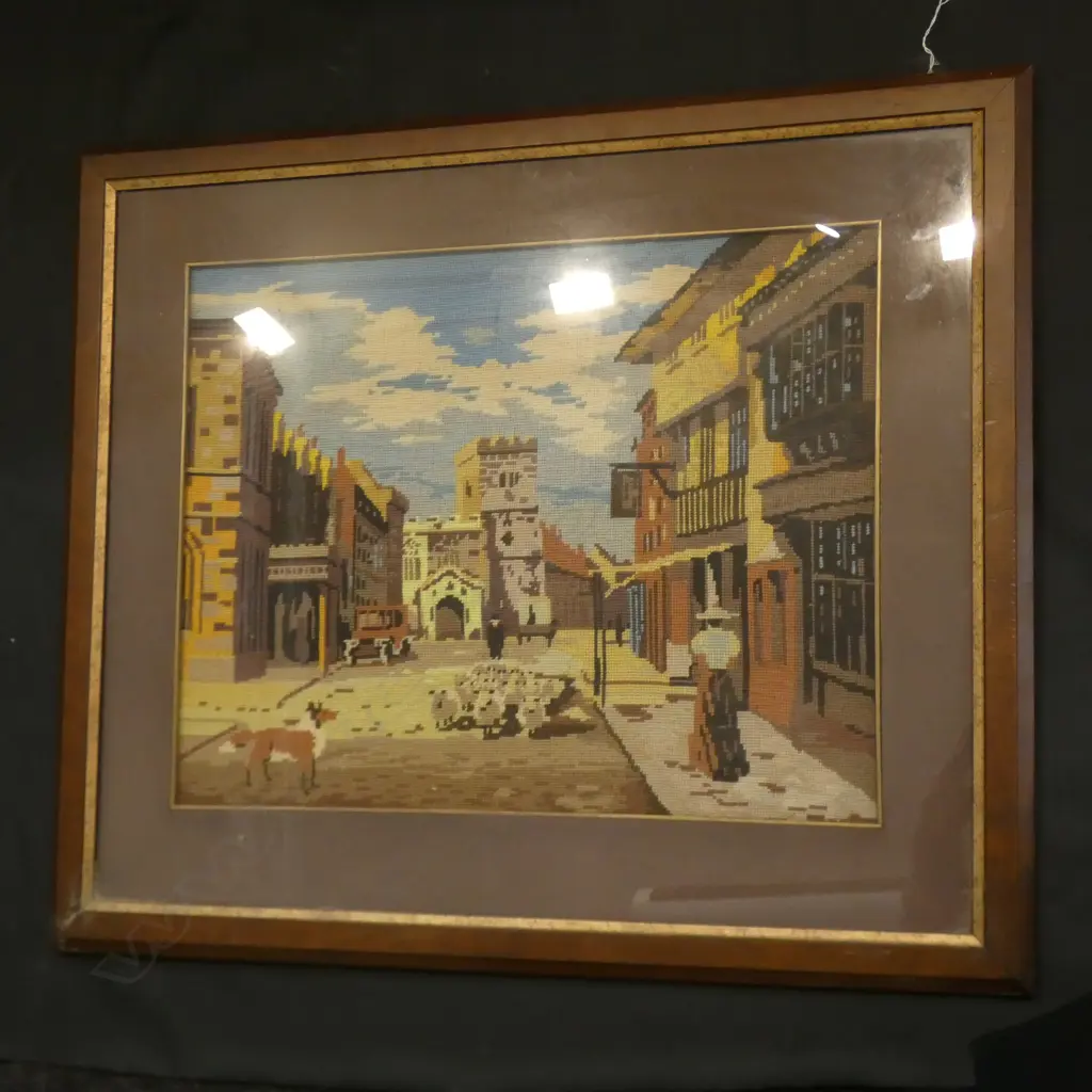 LG VINTAGE FRAMED TAPESTRY 450 X 570MM Image 1++