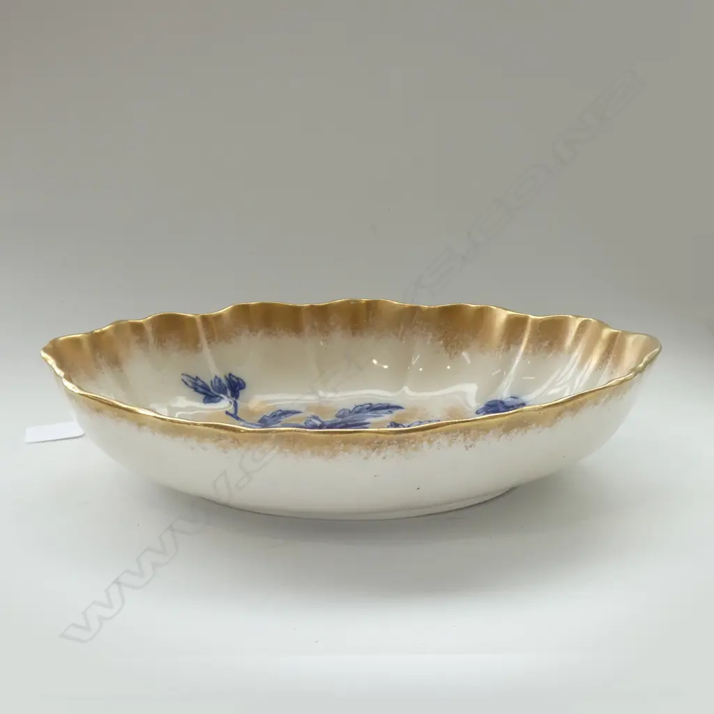 ROYAL DOULTON BLUE IRIS BOWL L.295mm Image 1++