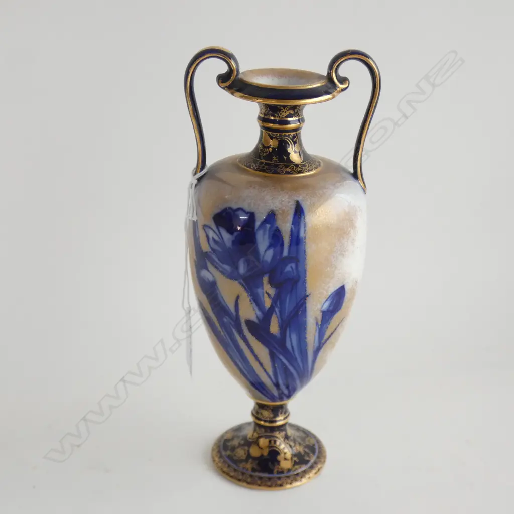ROYAL DOULTON BLUE IRIS TWO HANDLED VASE, CLASSICAL OVOID FORM H.230mm Image 1++