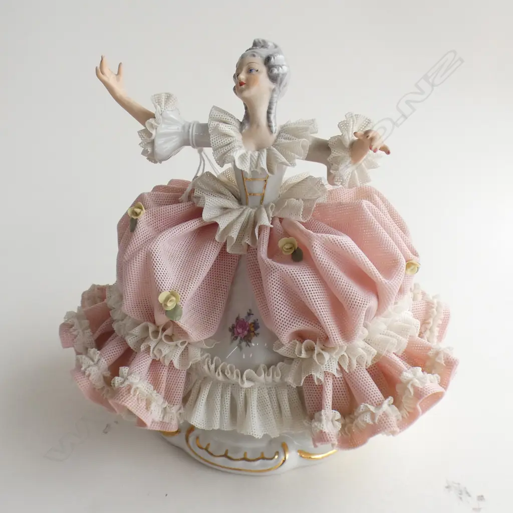 DRESDEN FIGURINE; LADY DANCING H.160mm (AF) Image 1++