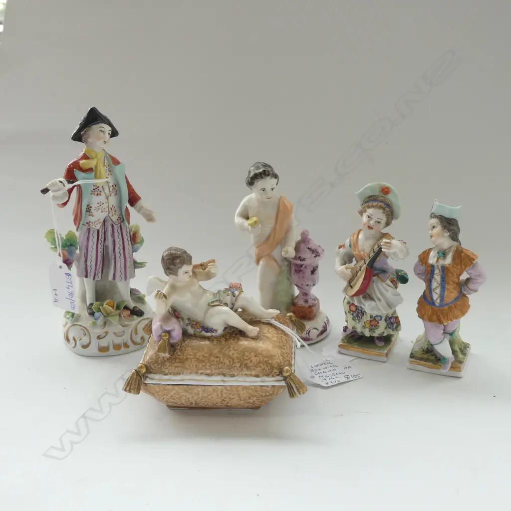 4 ANTIQUE FIGURINES; PR + 2 MALE FIGURES + 19thC MEISSEN LIDDED BOX w. CHERUB Image 1++