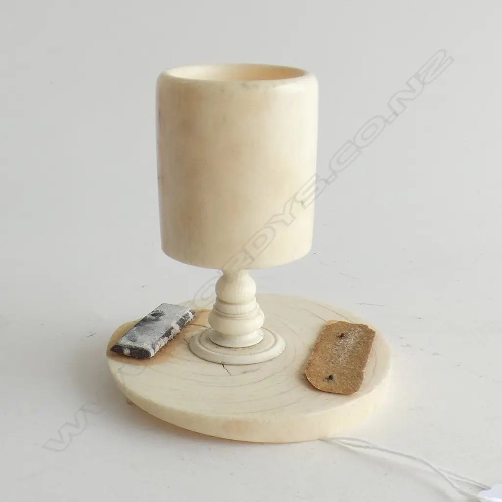 IVORY VESTA HOLDERSTRIKER H 85MM Image 1++