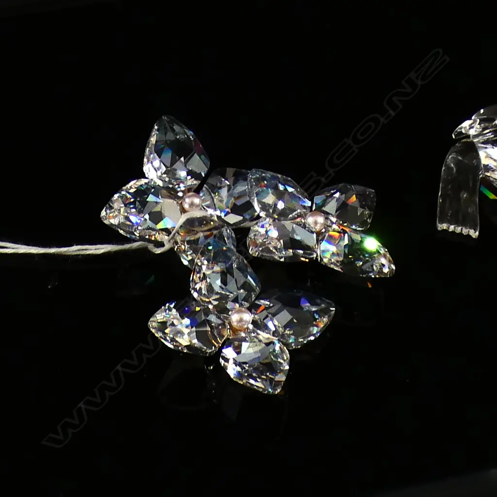 SWAROVSKI CRYSTAL PR SEAHORSE (H80MM) & COW (L60MM) BOTH IN ORIGINAL BOXES W SLEEVES Image 1++