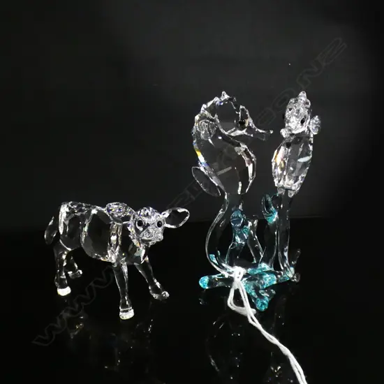 SWAROVSKI CRYSTAL PR SEAHORSE (H80MM) & COW (L60MM) BOTH IN ORIGINAL BOXES W SLEEVES