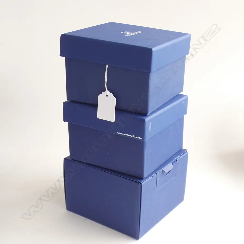 3 SWAROVSKI CRYSTAL FLOWERS WITH STANDS H100MM - EACH IN  ORIGINAL BOX Image 1++