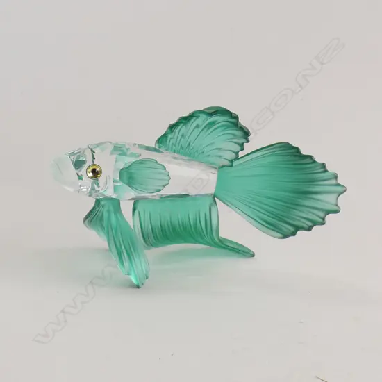 SWAROVSKI CRYSTAL GREEN SIAMESE FIGHTING FISH L 80MM - IN ORIGINAL BOX 